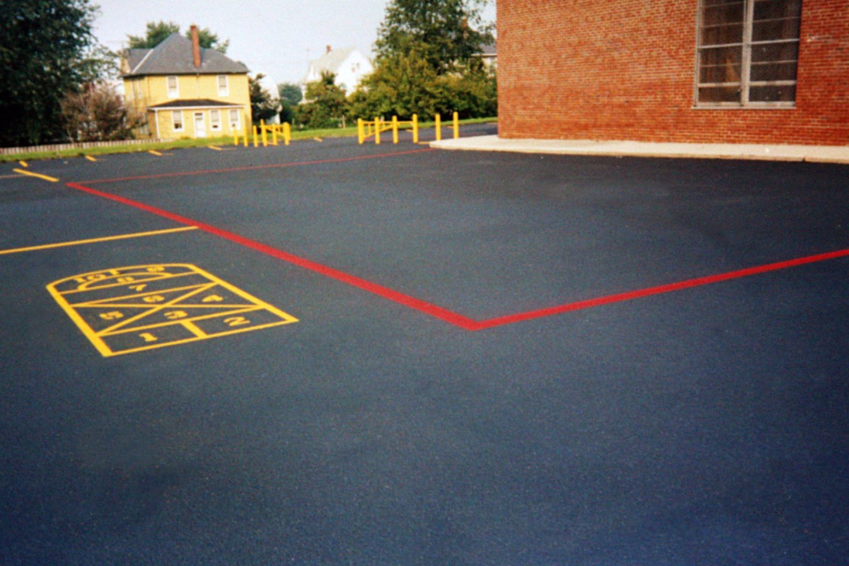 allen hall & sons, parking lot painting, blacktop paintingg